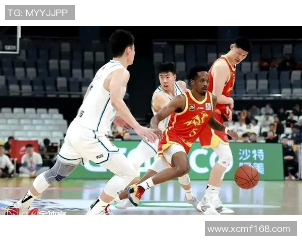 CBA联赛精彩对决广夏战青岛谁能在赛场上笑到最后
